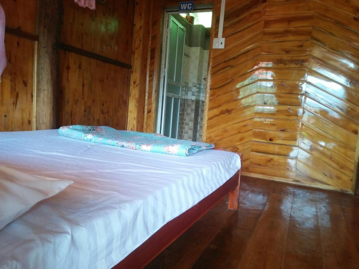 Tran Xuan Homestay Ba Be Village Kültér fotó