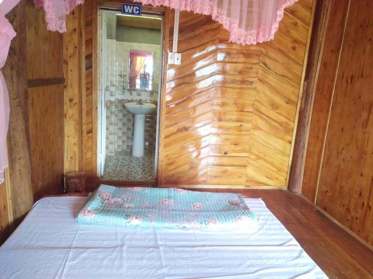Tran Xuan Homestay Ba Be Village Kültér fotó