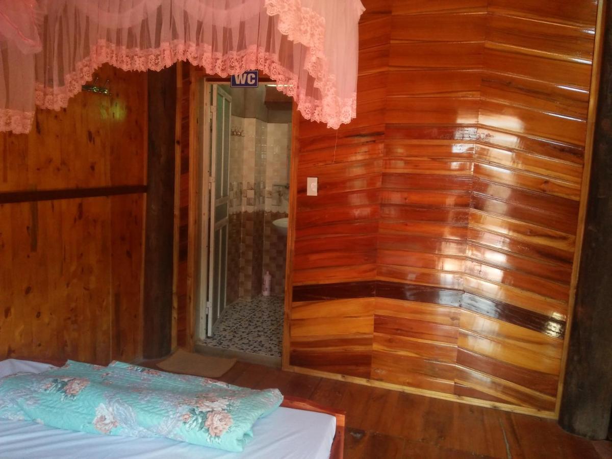 Tran Xuan Homestay Ba Be Village Kültér fotó