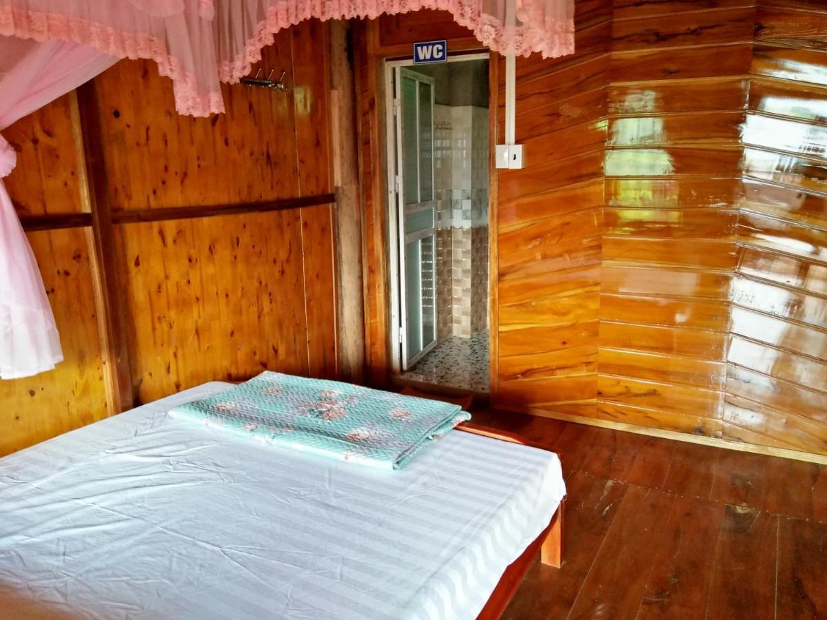 Tran Xuan Homestay Ba Be Village Kültér fotó